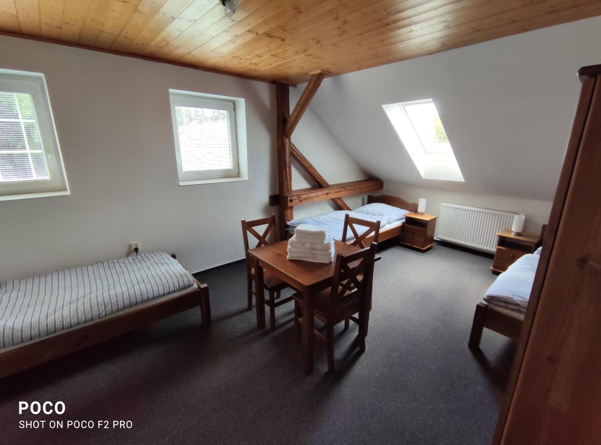 Zamecka Posta Penzion Neznasov Habitación foto